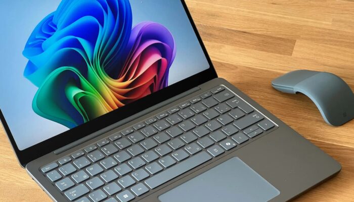 Review Surface Laptop 13 (2025): Laptop Mungil Tapi Mahal?