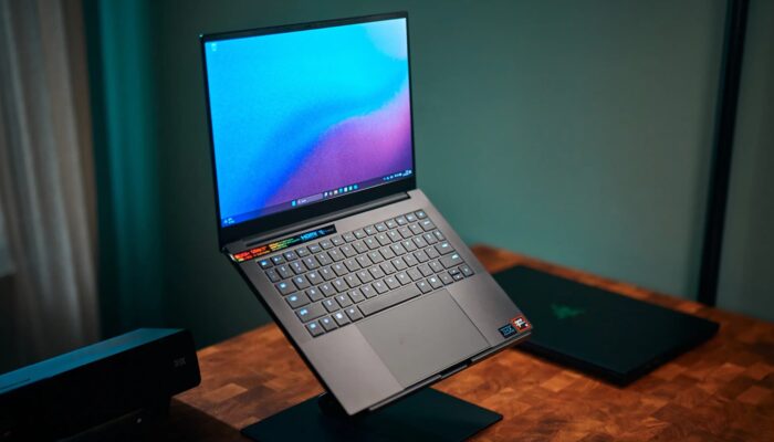 Review Razer Blade 14 (2025): Laptop Gaming Ringkas dengan Layar OLED dan Performa Tangguh