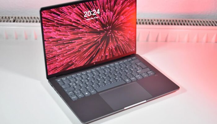 HP ZBook Ultra G1a: Laptop Workstation 14 Inci Paling Sempurna dengan Strix Halo