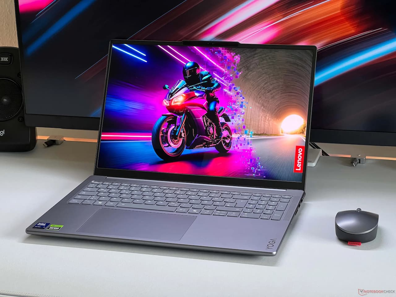 Lenovo Yoga Pro 9i 16 Aura Edition